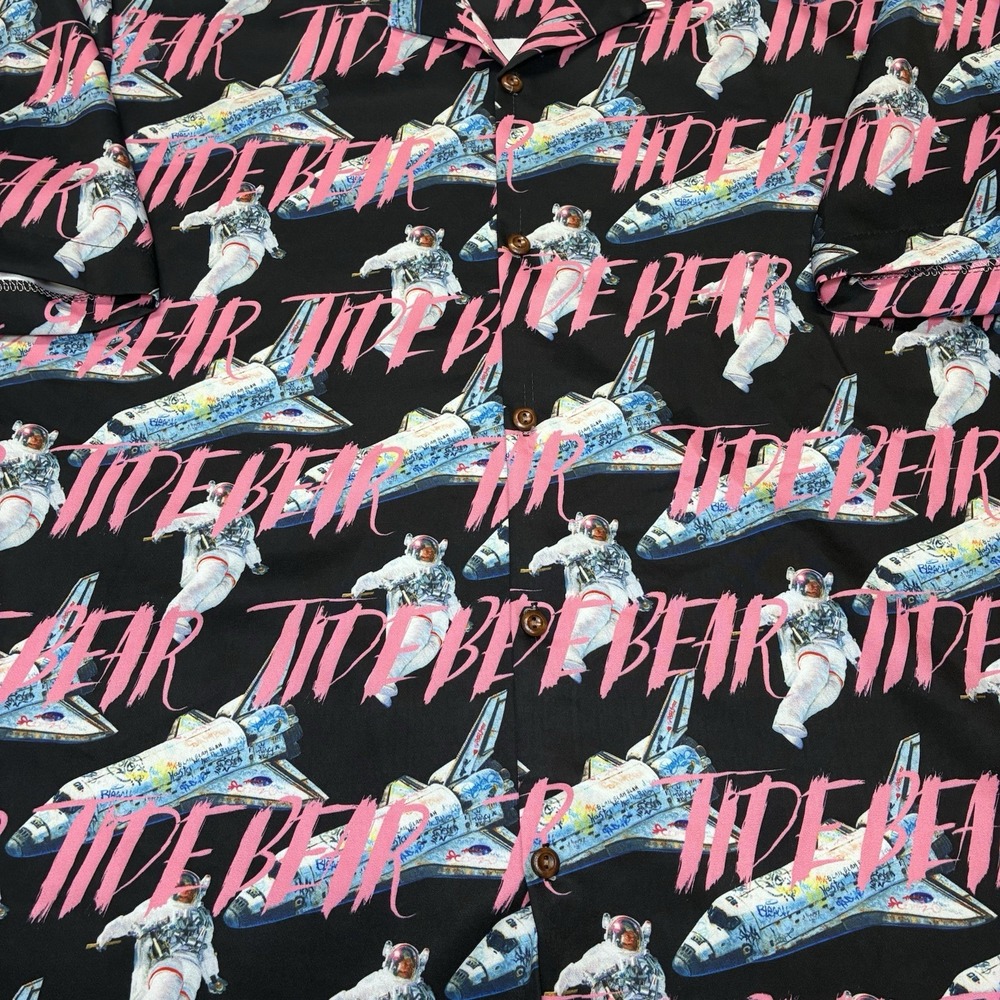 Gloomy Bear Mens Large Short Sleeve Button Up Tide Bear Space Shuttle Shirt - Picture 2 of 7